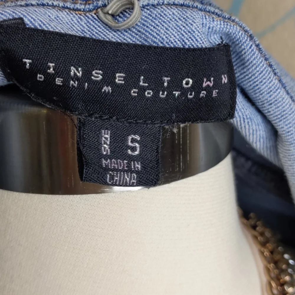 TINSELTOWN Coutoure Denim Jacket Size S /M